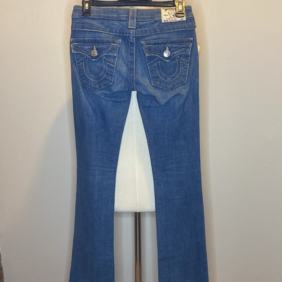 True Religion 'Hi-Rise Boot' Flare Jeans in Light Blue Denim (24W x 33L) - Picture 6 of 9